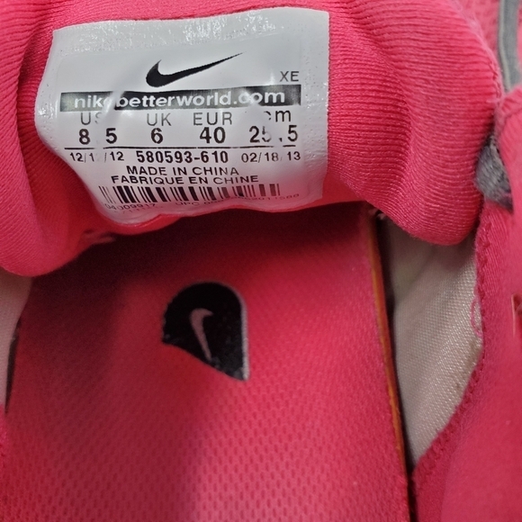 NIKE- Vomero 8- Pink Running Sneakers- Women's- Size 8.5 - Picture 13 of 14